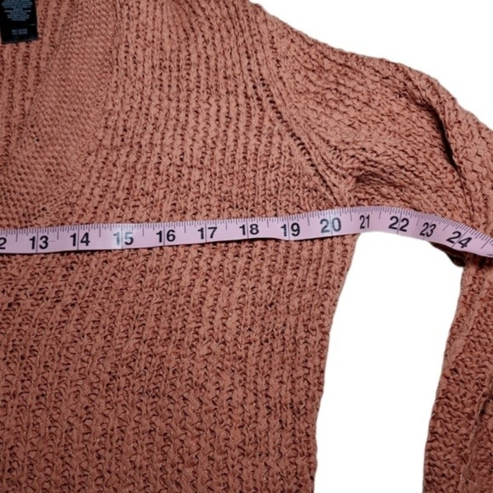 AXCESS Crochet Top - Picture 4 of 7